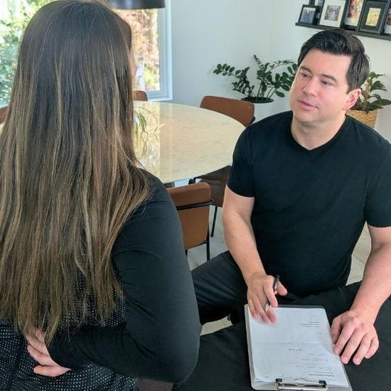 A video demonstrating step-by-step what to expect during an in-home clinical massage appointment with Back Mechanics.